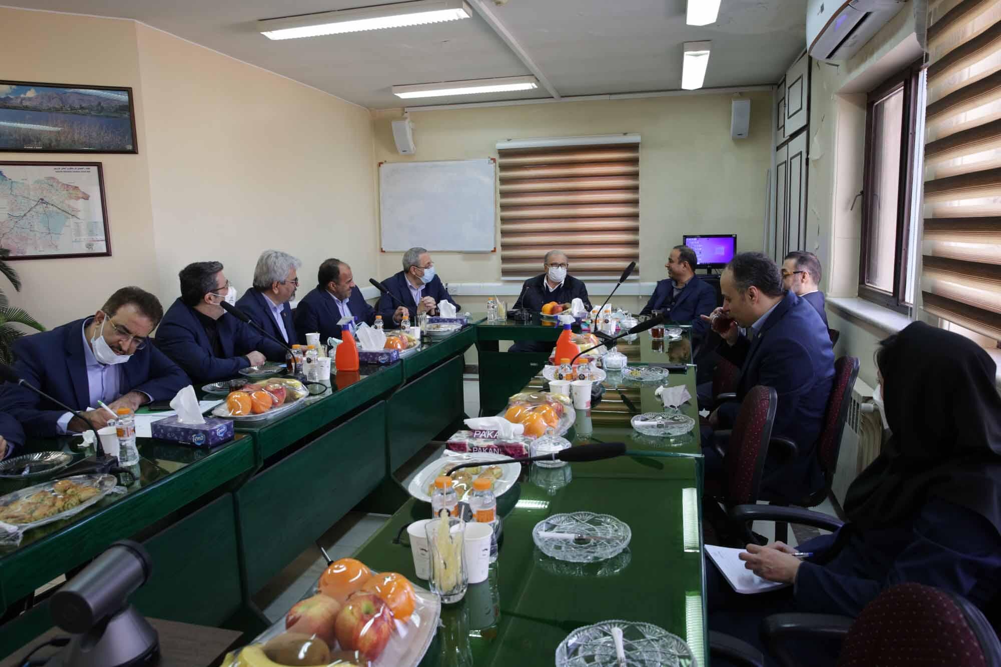بازدید مدیرعامل بیمه البرز از شرکت بهداش