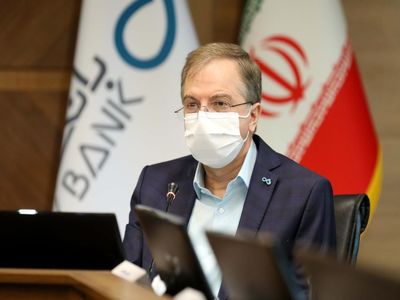 اولویت اصلی همه شعب بانک دی باید ارائه خدمات مطلوب بانکی به جامعه ایثارگری باشد