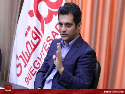 سیستم اعتبار سنجی بانک‌ها باید به نفع مردم تغییر کند