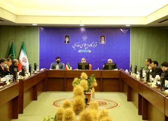 باید توازن در واردات و صادرات ایجاد شود