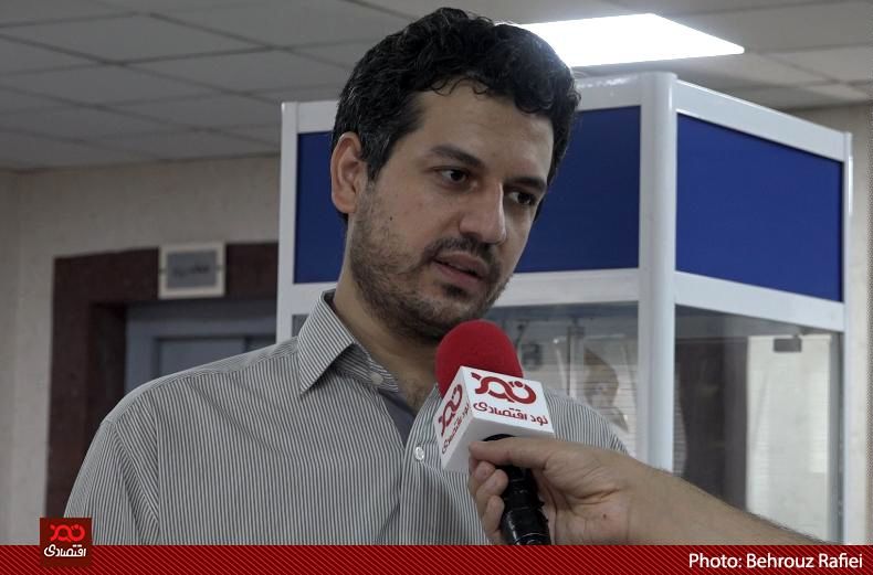 دیدگاه مجمع تشخیص مصلحت نظام درباره واردات خودرو غلط و قدیمی است