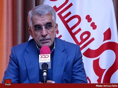 مدیرعامل پژو به مقامات دولتی ایران گفت: یا با ما قرارداد ببندید یا بر علیه شما افشاگری می‌کنیم!