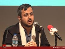 حذف ارز ۴۲۰۰ تومانی انگیزه تحریم‌کنندگان ایران را بیشتر می‌کند و موضع تیم مذاکره‌کننده را پایین خواهد آورد