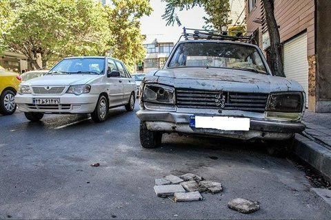 سه میلیون خودروی فرسوده در کشور وجود دارد که مالکان آن توان خرید خودروی نو ندارند