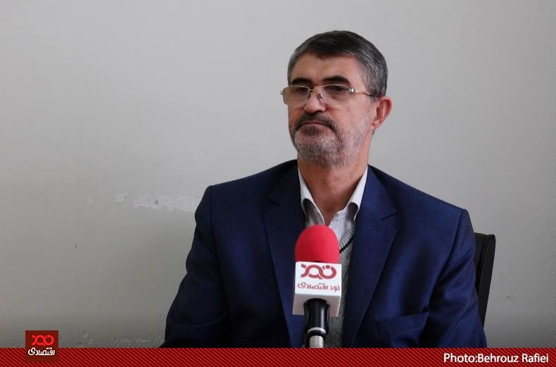 پرداخت یارانه نقدی به ۴ دهک پایین جامعه از محل منابع هدفمندی یارانهها بوده و تبعات منفی ندارد