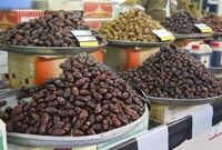 فروشگاه‌های زنجیره‌ای به تنهایی قیمت خرما را ۵٠ درصد افزایش می‌دهند