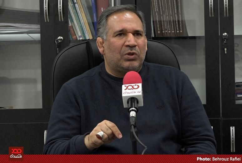 دولت و مجلس دیر یا زود باید ارز ۴۲۰۰ تومانی را حذف کنند