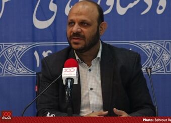 ماجرای استقلال و پرسپولیس نشان داد برخی دستگاه‌های کشور به تعاون باور ندارند اما جرأت نمی‌کنند خلاف رهبری حرفی بزنند