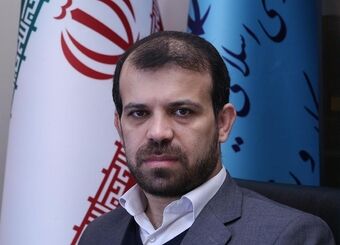 هیچ کس نباید زیر ۵۰ سال بازنشست شود