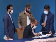 آقای وزیر! رئیس جمهور با شماست! چرا معاون مسکنی وزیر روحانی را عوض نمی‌کنید!