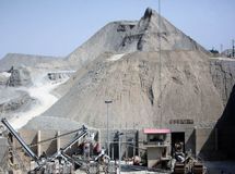 بازگشت ۶۰۰ معدن جدید به مدار تولید در دولت سیزدهم