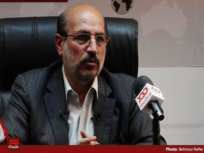 فاطمی امین پشت درهای بسته برنامه ریزی می‌کند