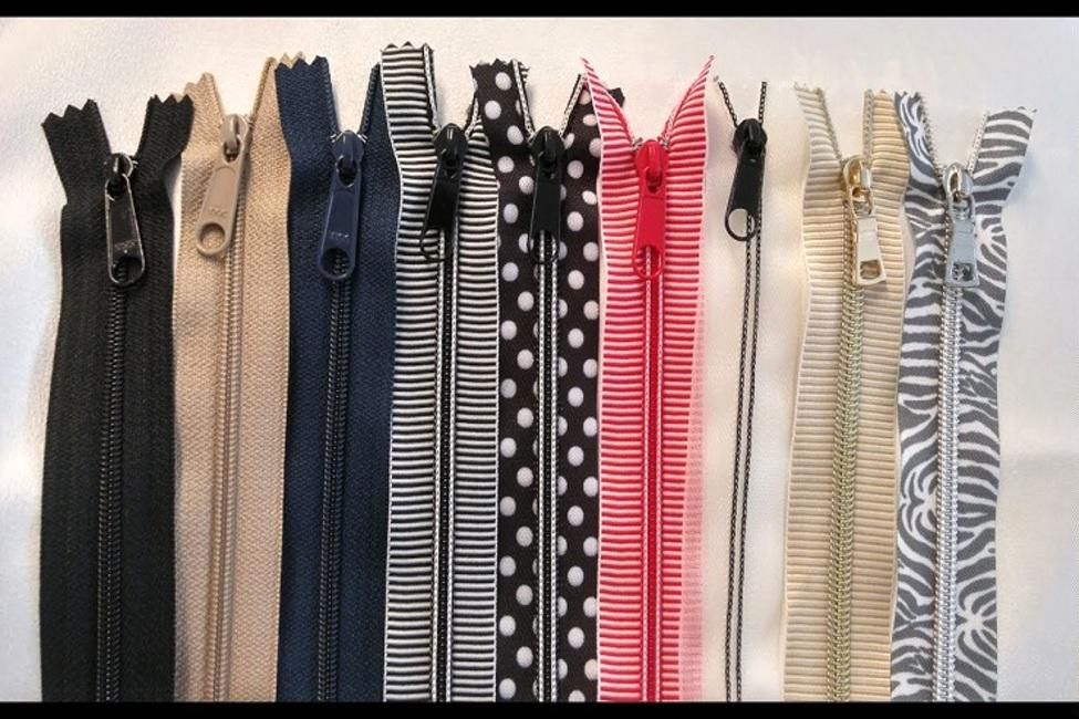  در سال ۱۴۰۰ بیش از ۳ هزار تن زیپ و قطعات آن وارد کشور شده است