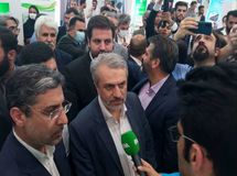 بازدید وزیر صمت از نخستین نمایشگاه توانمندیهای صادراتی شرکتهای کوچک و متوسط