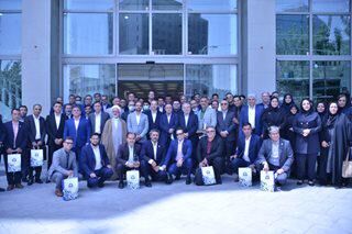 برگزیدگان شبکه فروش بیمه آسیا در بیمه های عمر و پس انداز معرفی شدند