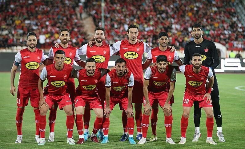 دستمزد هر بازیکن تیم پرسپولیس برای یک فصل بازی ۹/۳ میلیارد تومان