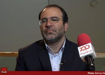 وزارت تعاون دو بانک دارد، ۶۰ درصد صنعت داروی کشور در این وزارتخانه است، ۱۲ درصد بازار سرمایه در این وزارتخانه است، مرتضوی چه تخصصی در این زمینه‌ها دارد؟
