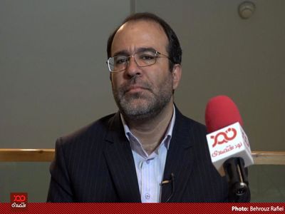 وزارت تعاون دو بانک دارد، ۶۰ درصد صنعت داروی کشور در این وزارتخانه است، ۱۲ درصد بازار سرمایه در این وزارتخانه است، مرتضوی چه تخصصی در این زمینه‌ها دارد؟