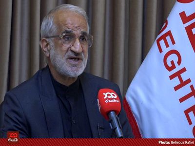 ۵ اقتصاددانی که اخیرا نامه نوشتند، خودشان در شرایط اقتصادی امروز شریکند