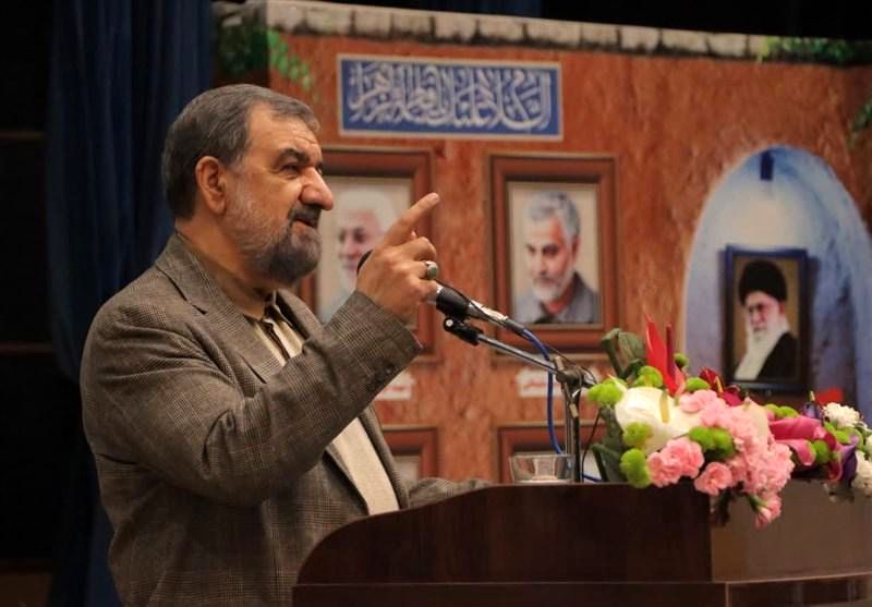 بسیج مظهر اعتماد به نفس و خودوباوری است/ مردمیسازی اقتصاد سبب شکوفایی میشود