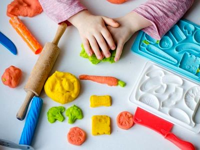واردات ۴۳۱ تُن خمیر بازی کودک 