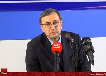 خبرنگار: گرانی پیاز به دلیل اعتصاب کامیون داران بود؟