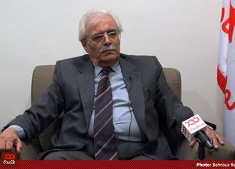 جذب تماشاگران جام جهانی به کیش و قشم می‌توانست درآمد بالایی نصیب ایران کند که این فرصت را با بی‌برنامگی و کارهای دقیقه نودی از دست دادیم