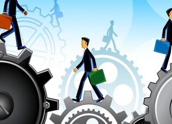  ثبت محور شدن مجوزها به افزایش اشتغال در کشور کمک می‌کند