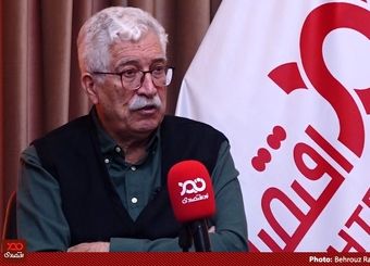 ۲۰ درصد مردم شامل مهاجران و جوانان دارای مشکل مسکن هستند که طرح فروش متری مسکن راه حل خوبی برای آنهاست