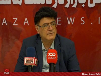 درگیری با قاچاقچیان ارز و پتروشیمی‌هایی که ارز خود را در سامانه نیما عرضه نمی‌کنند، به تنهایی از عهده بانک مرکزی بر نمی‌آید