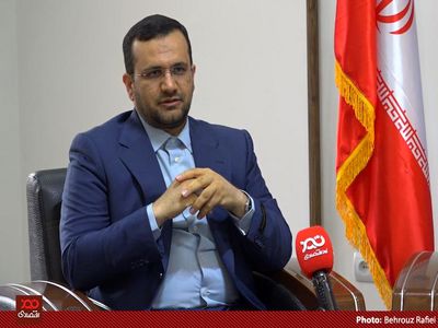 برخی نمایندگان سهم خواهی می‌کنند/ وزرا را تهدید می‌کنند که اگر فلان کار را نکنی تو را استیضاح می‌کنیم