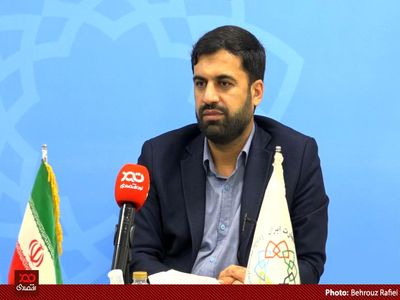  ۷۰۰ هزار تن سیب ما امکان صادرات به پاکستان ندارد، چون وزارت جهاد کشاورزی از ترس رسانه‌ها واردات نارنگی از این کشور را ممنوع کرده است