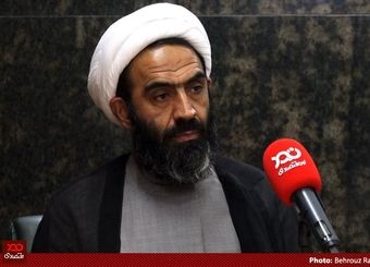 ضرغامی وزارتخانه را رها کرده و فقط توییت‌های غیرمرتبط می‌زند