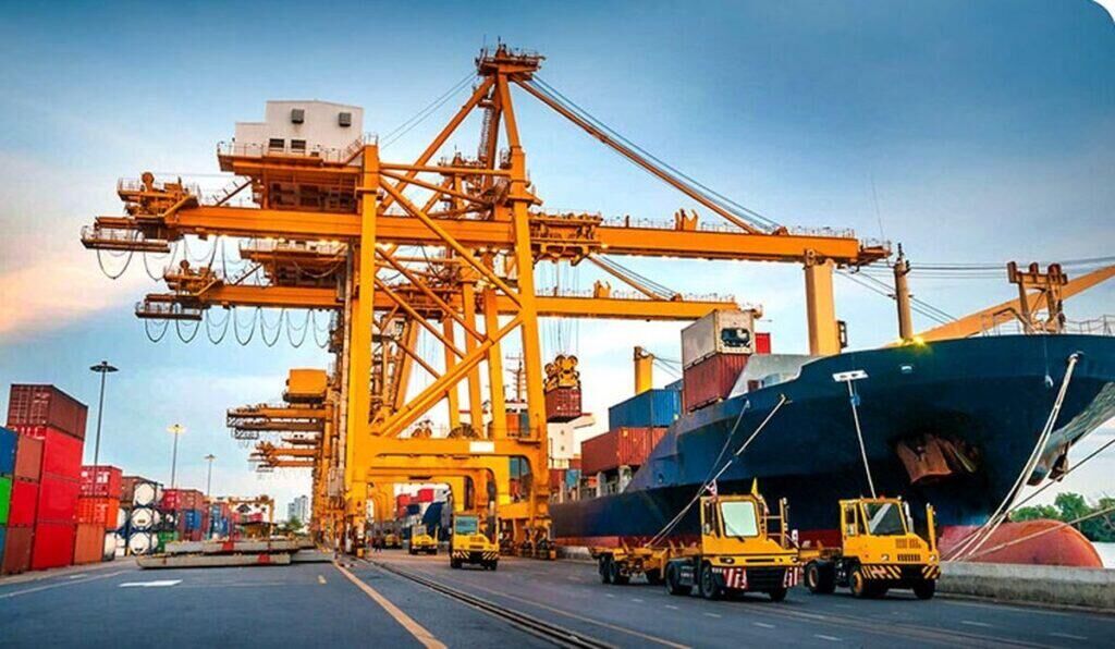 صادرات بخش خدمات ایران به ۱۲ میلیارد دلار رسید
