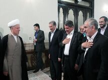 افزایش ۳۰۰ درصدی قیمت ارز در دولت مرحوم رفسنجانی/ ناترازی ارزی دولت سازندگی با حجم تجارت خارجی ناچیز + نمودار