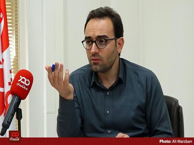 فراکسیون کارگری مجلس 70 نماینده دارد، اما هیچ توجهی به اجرای قانون کار نمی‌کنند