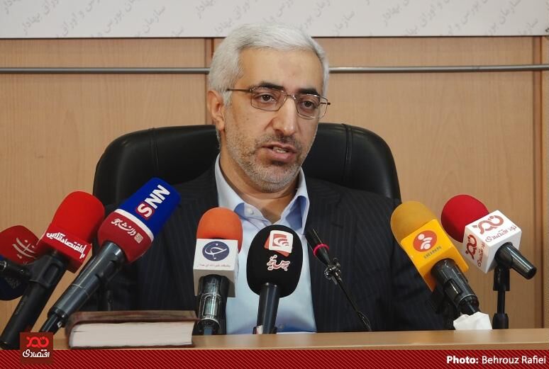 سازمان بورس هیچ‌وقت در مورد بالا و پایین رفتن بازار تصمیم نگرفته است