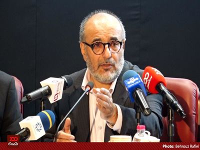 دولت‌های مختلف 100 میلیارد دلار از صندوق توسعه ملی برداشت کردند