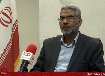حاکمیت باید از سیاست بانک مرکزی حمایت کند