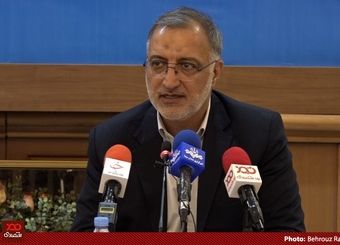 من در مدیریت شهری مشغول رکورد زدن هستم