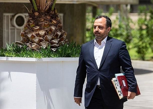 وزارت اقتصاد سهامدار ۲۰ تا ۶۰ درصدی ۱۴ بانک خصوصی