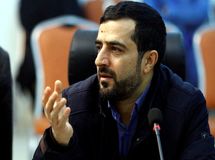 فرمان اقتصاد در دست یک راننده واحد نیست