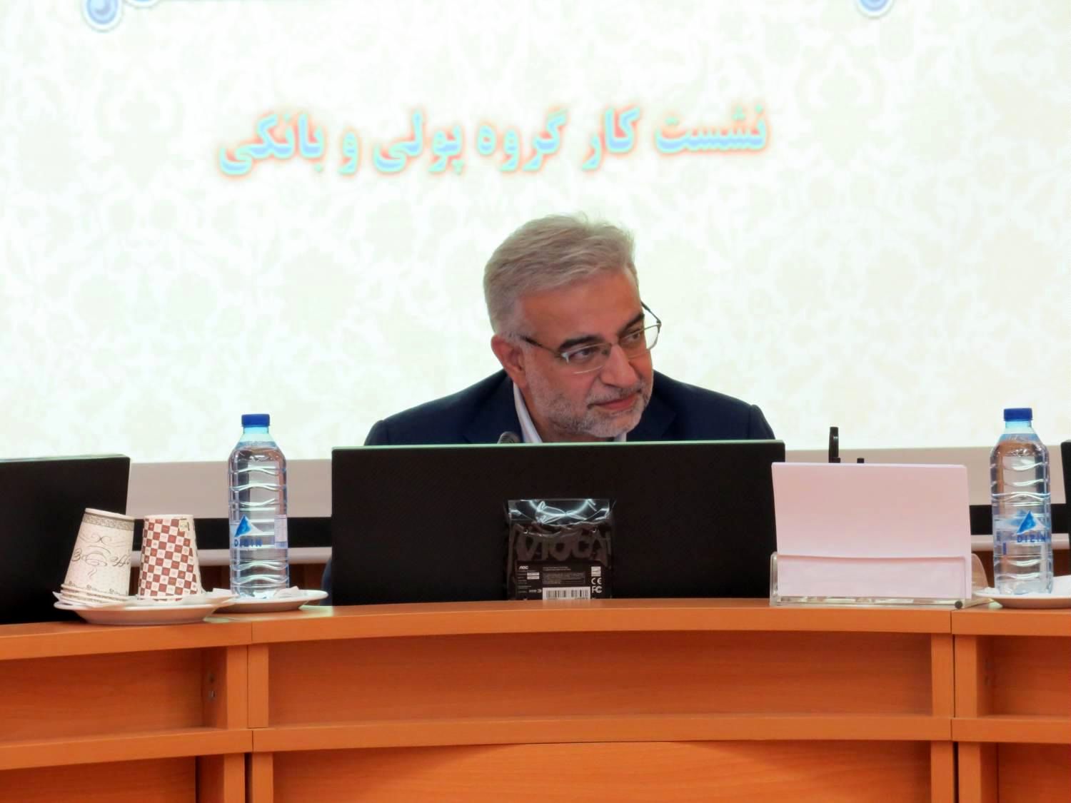 کاهش 61 همتی اضافه برداشت بانک‌ها