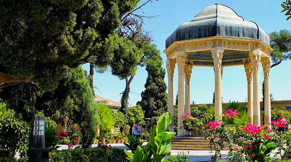 جاذبه های دیدنی نزدیک هتل چمران شیراز