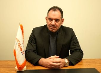 در کشور ۲۲ بانک و ۳۵۰ صرافی تضامنی داریم که از ظرفیت آنها برای انتقال ارز استفاده نمی‌کنیم