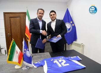 جزئیات قرارداد عجیب باشگاه استقلال با یک موبایل‌فروشی !