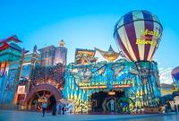 دهکده جهانی دبی کجاست؟