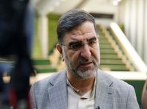 سیاسیون به وزیر صمت برای انتخاب هیأت مدیره خودروسازیها فشار میآورند