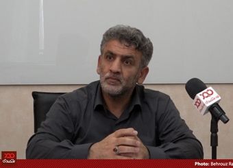 اعضای کمیسیون اقتصادی مجلس مدام بر تنور افزایش قیمت ارز می‌دمند
