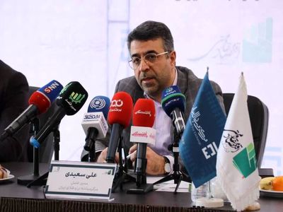 رسانه‌ها باید برای ایجاد بازار آتی ارز زمینه سازی کنند